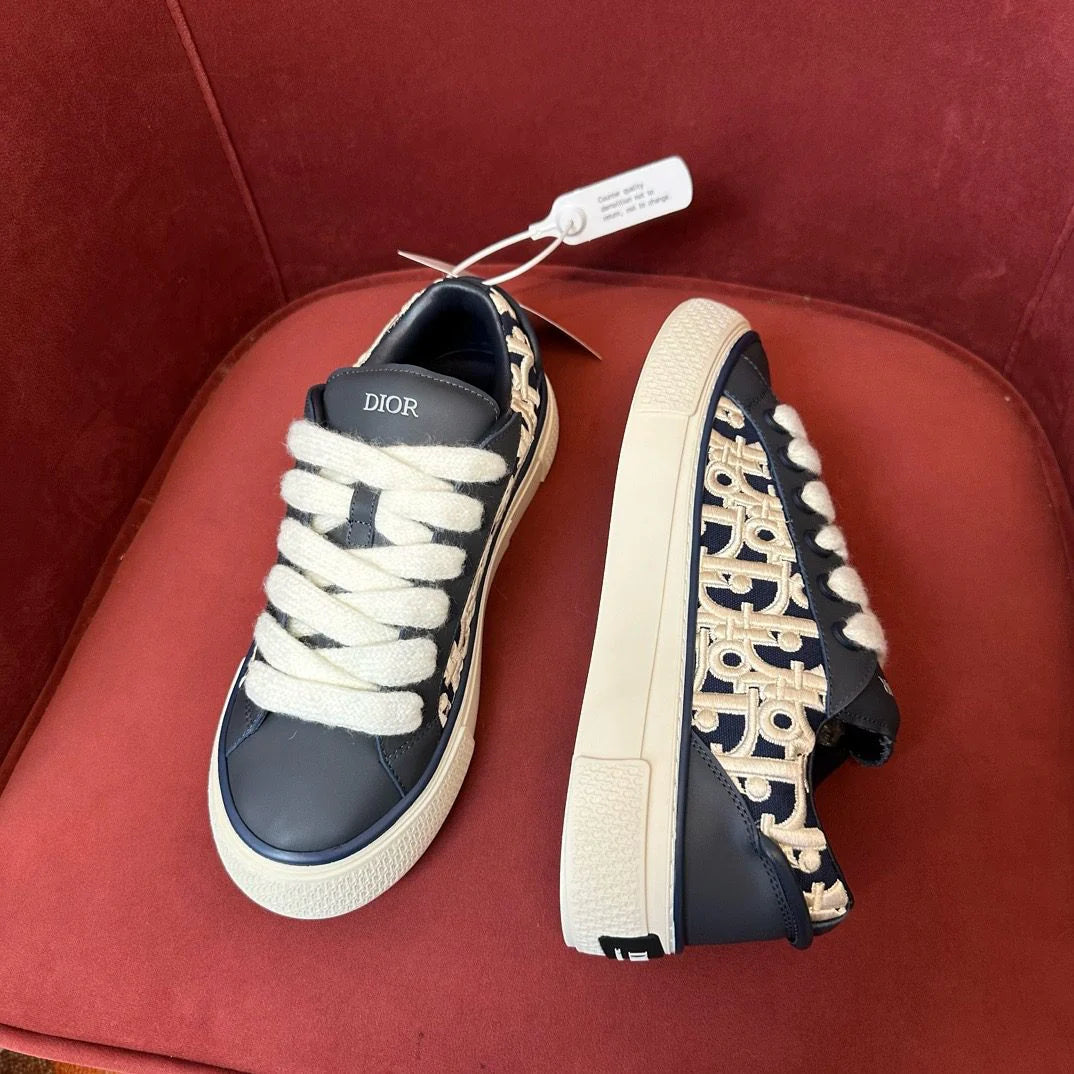 DIOR SNEAKER