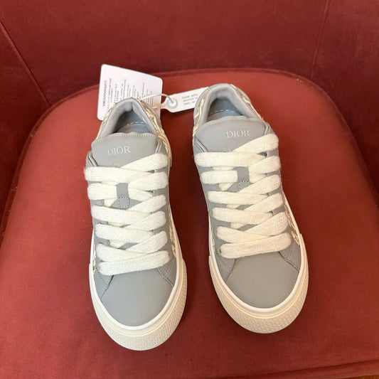 DIOR SNEAKER