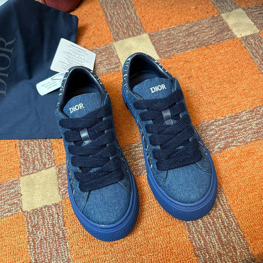 DIOR SNEAKER