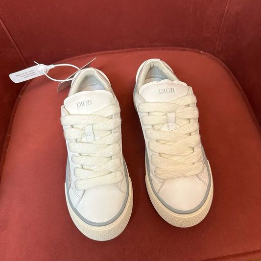DIOR SNEAKER