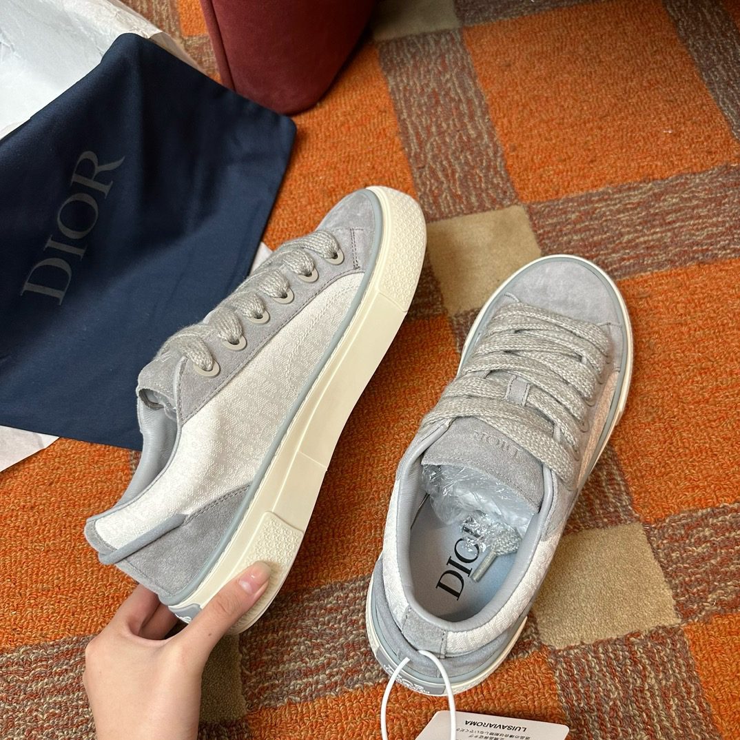 DIOR SNEAKER
