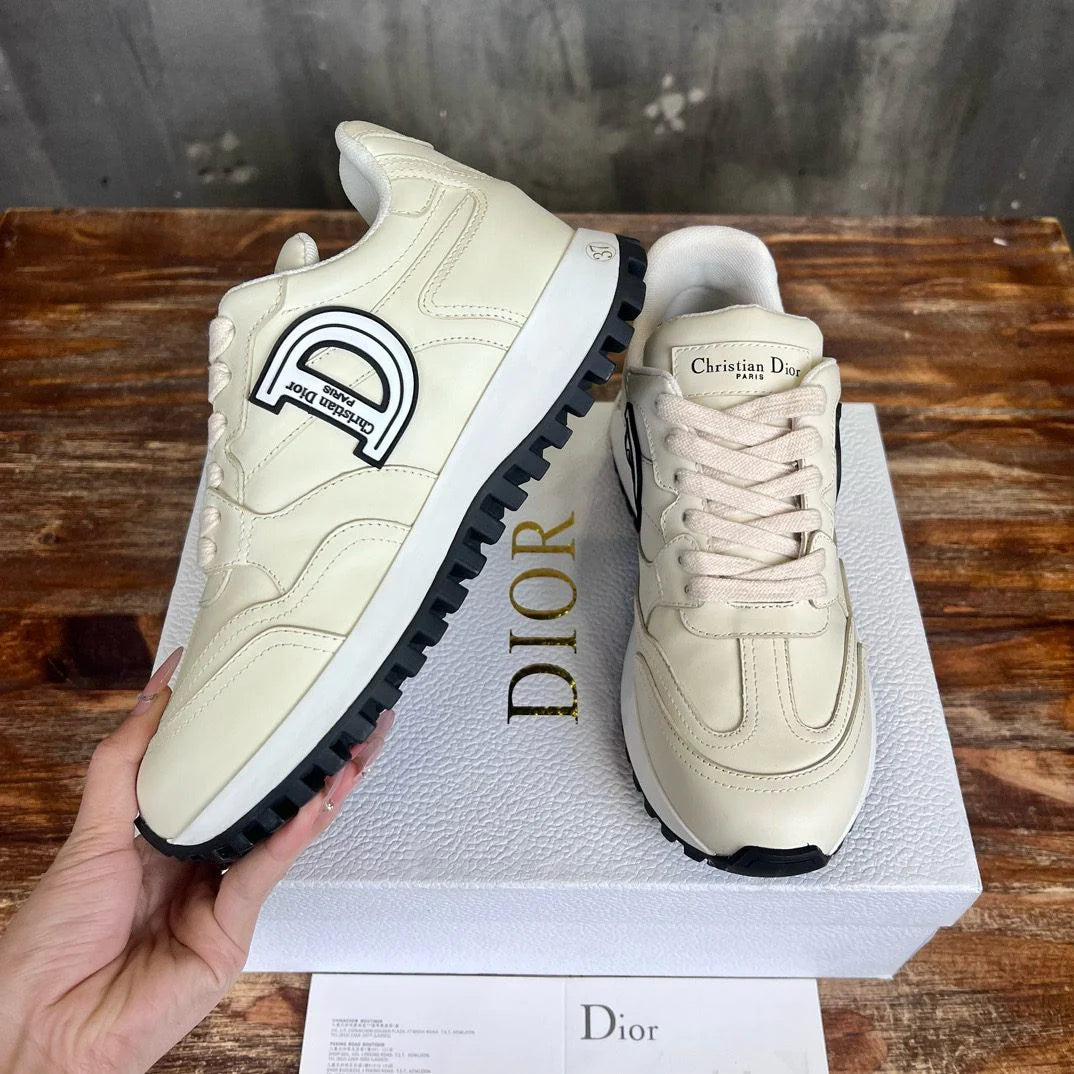 DIOR SNEAKER