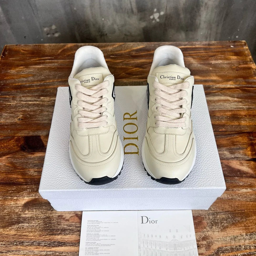 DIOR SNEAKER