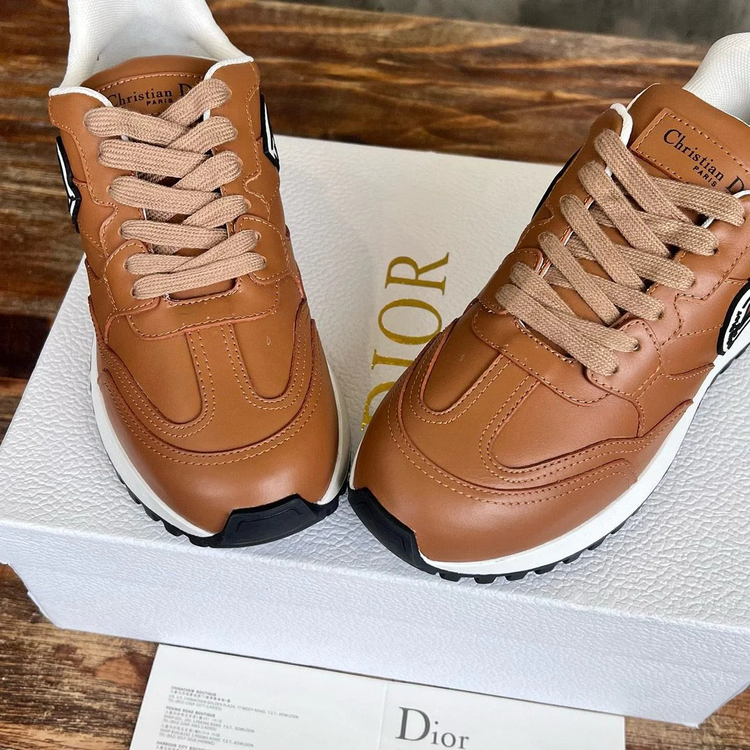 DIOR SNEAKER