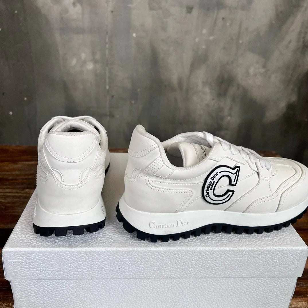DIOR SNEAKER