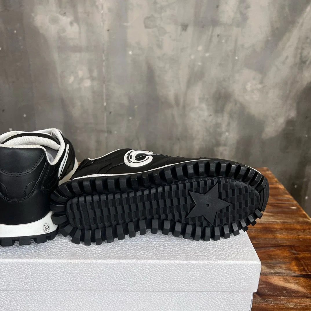 DIOR SNEAKER