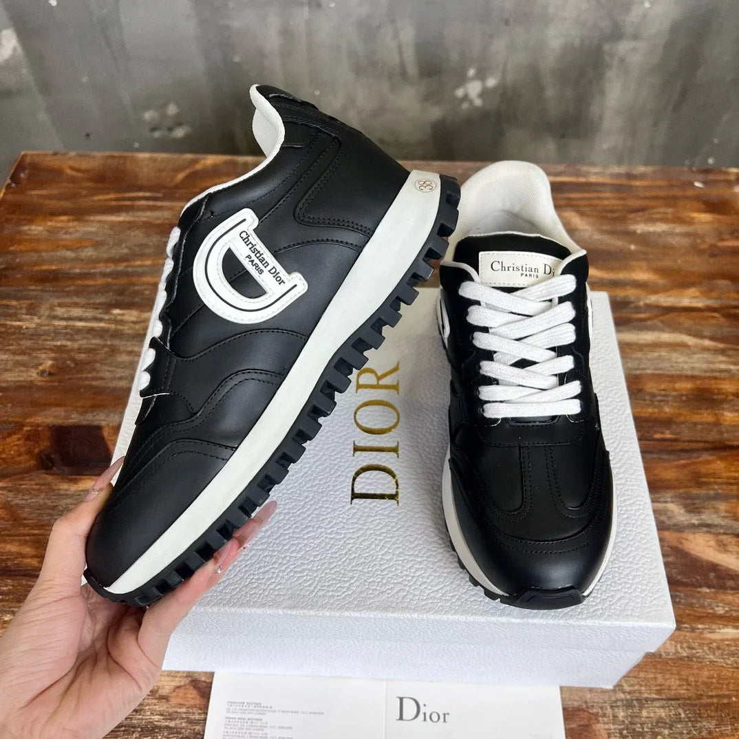 DIOR SNEAKER