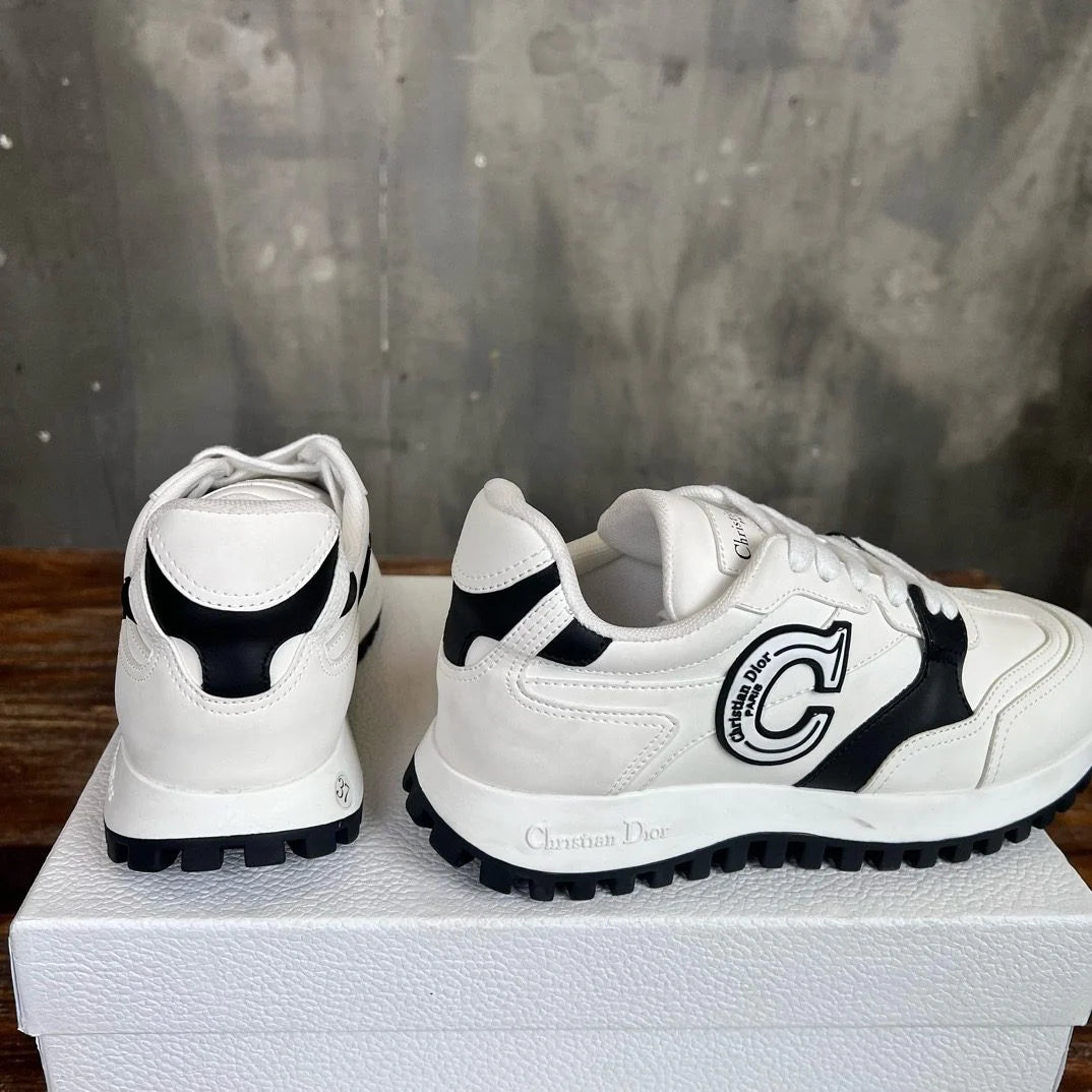 DIOR SNEAKER