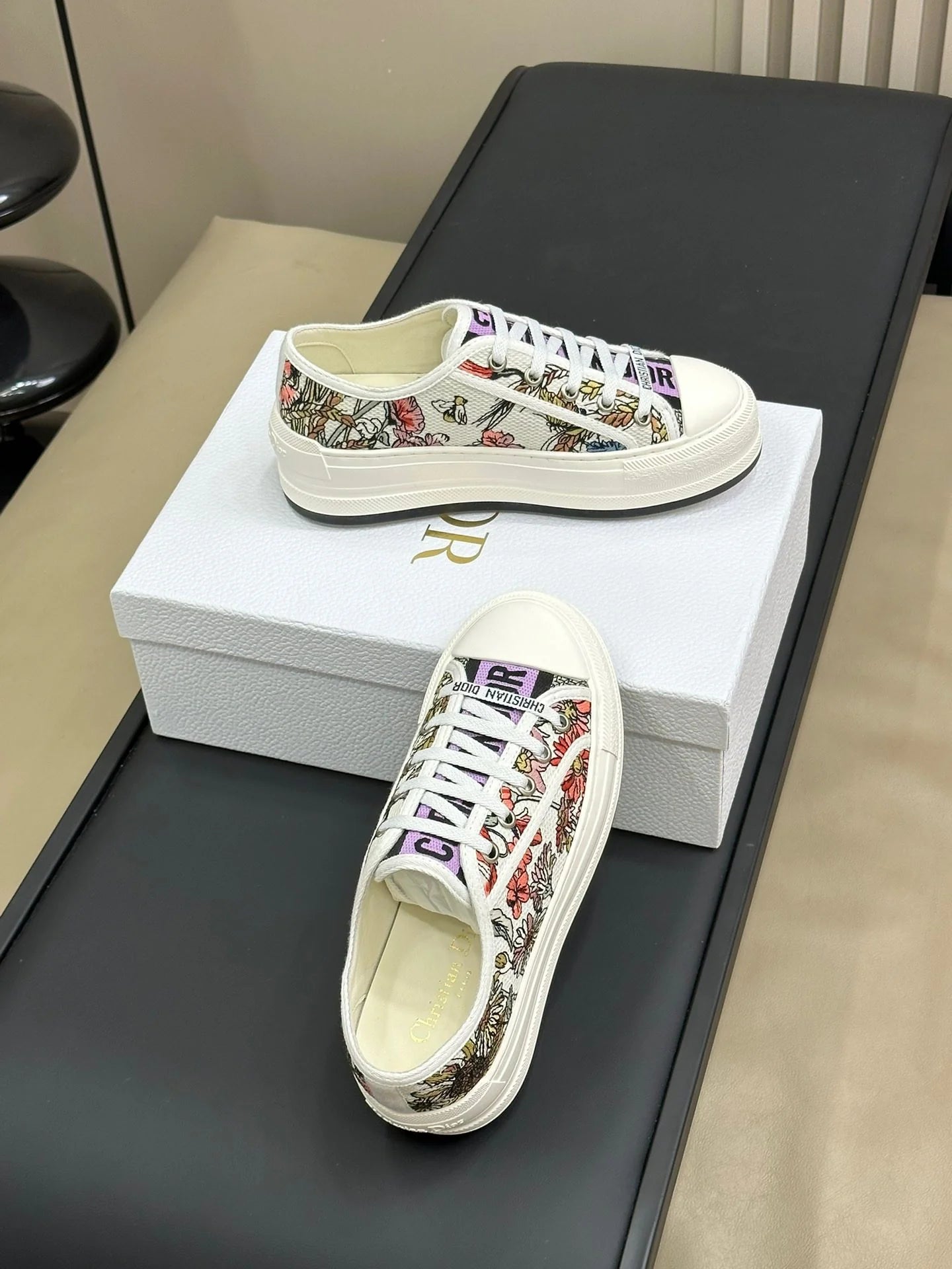 DIOR SNEAKER
