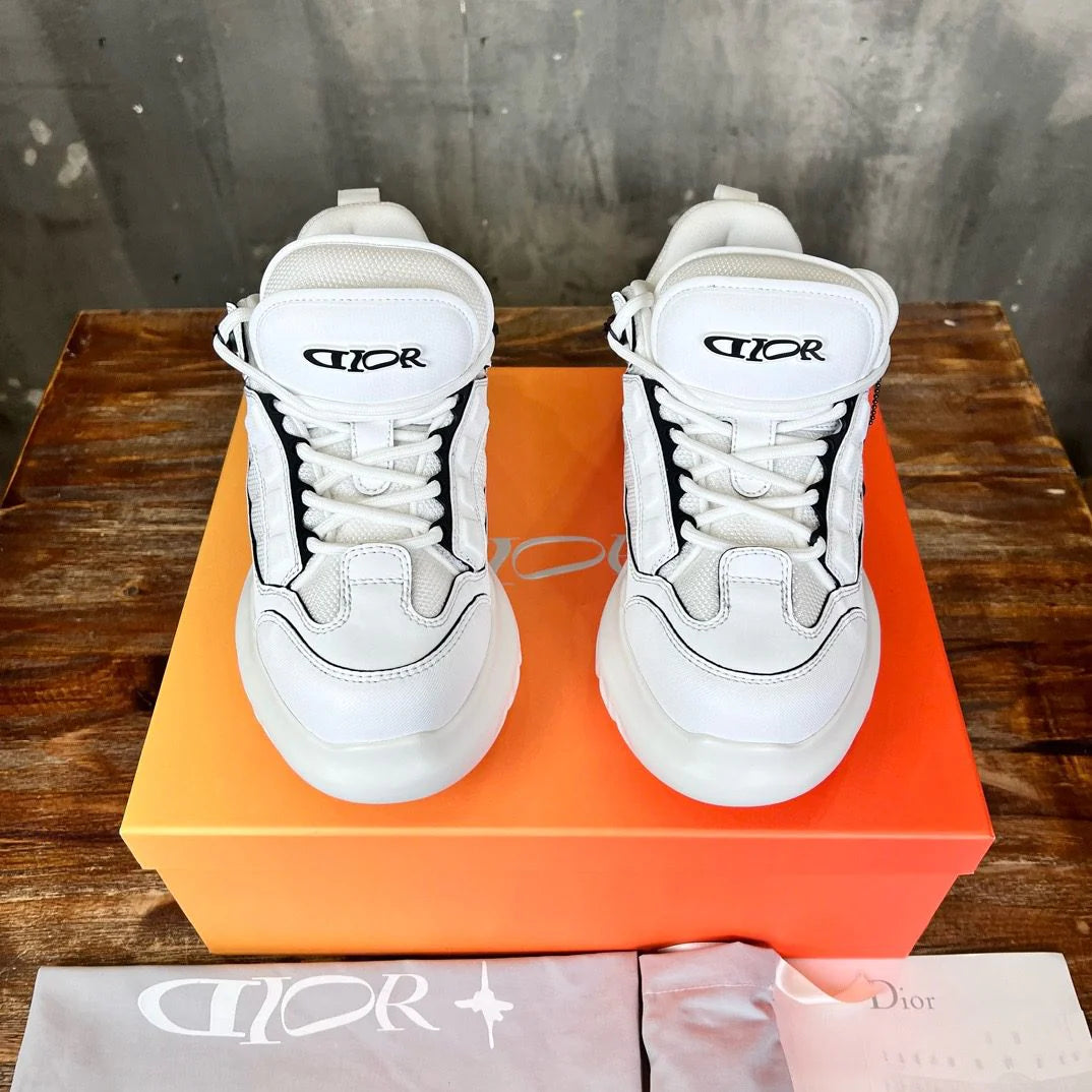 DIOR SNEAKER