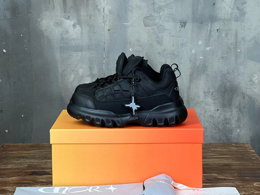 DIOR SNEAKER