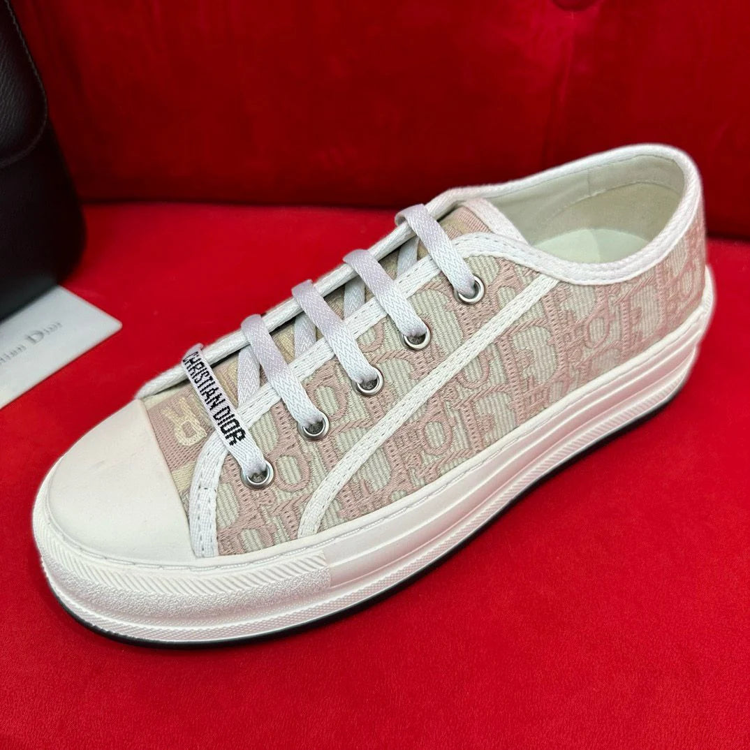 DIOR SNEAKER