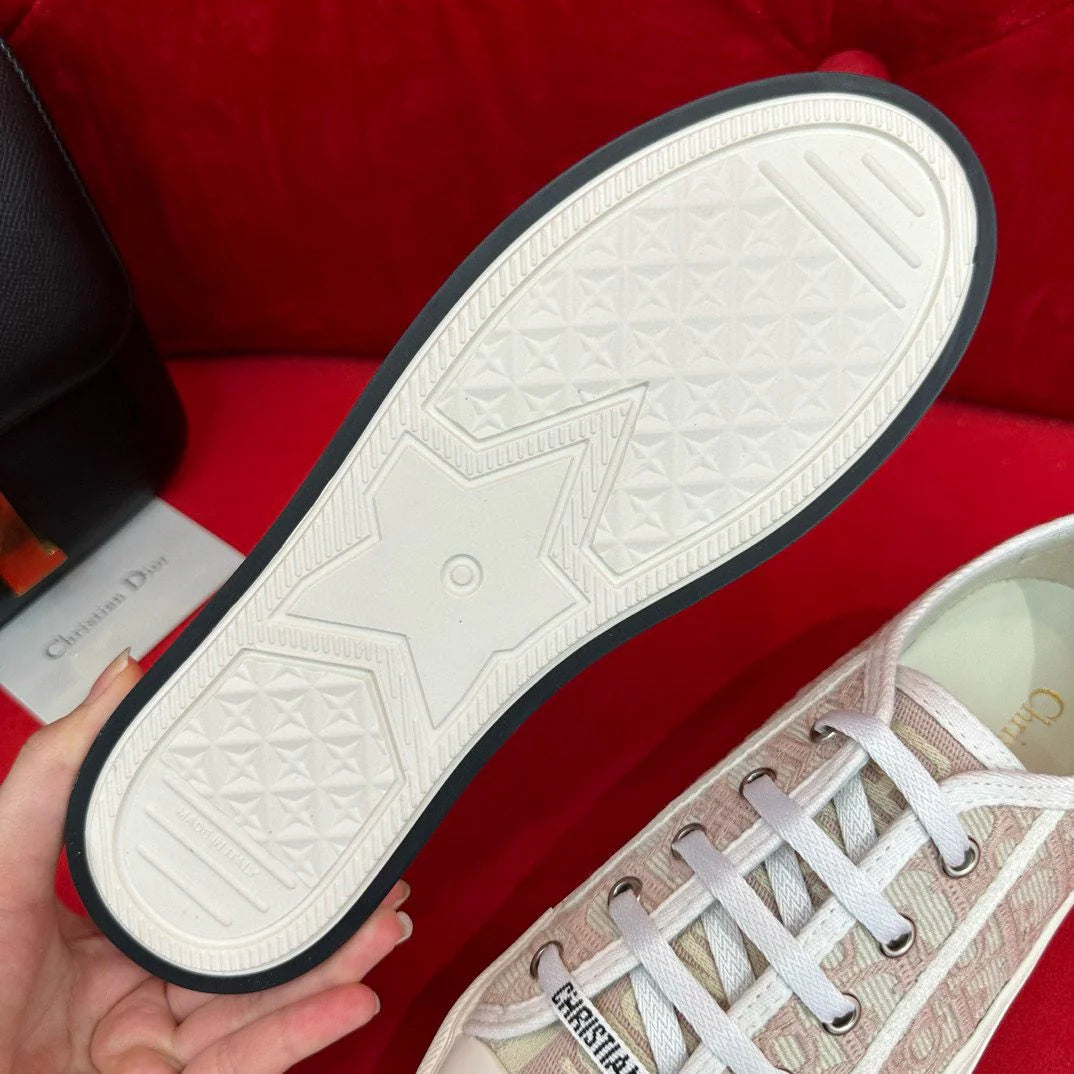DIOR SNEAKER