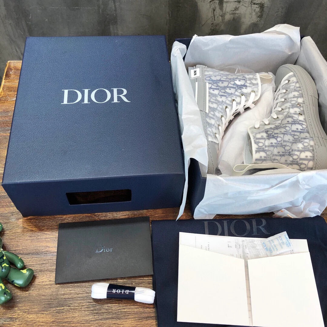 DIOR SNEAKER