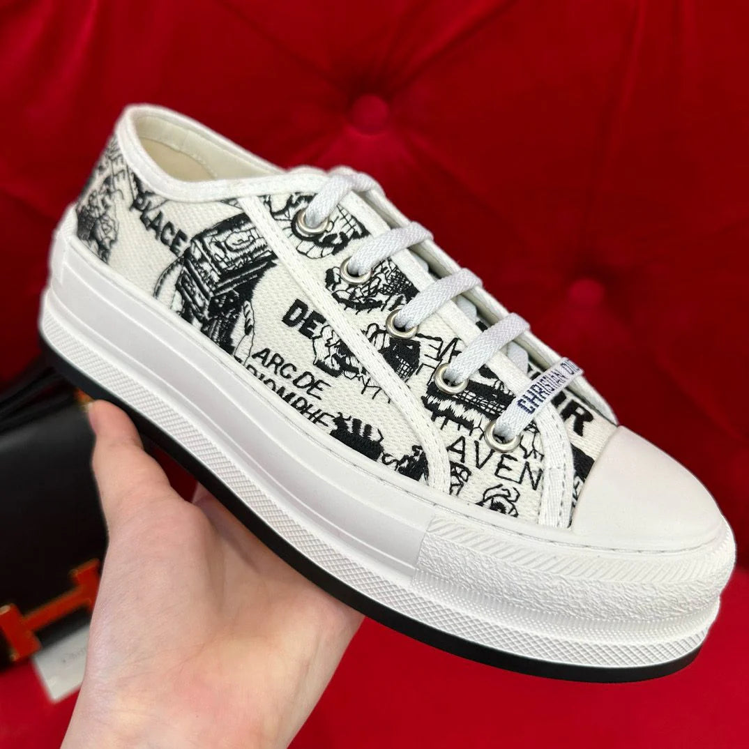 DIOR SNEAKER