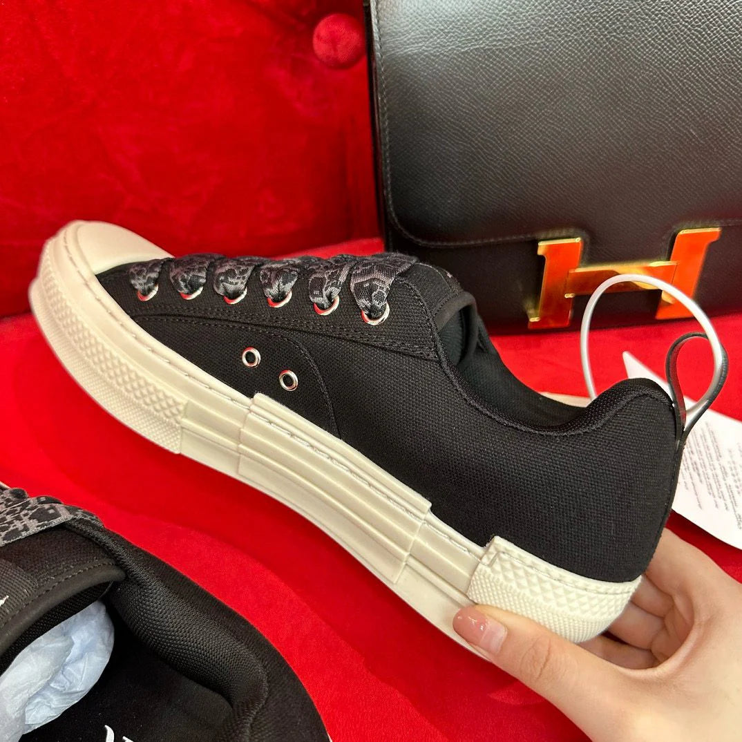 DIOR SNEAKER