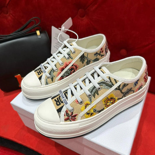 DIOR SNEAKER