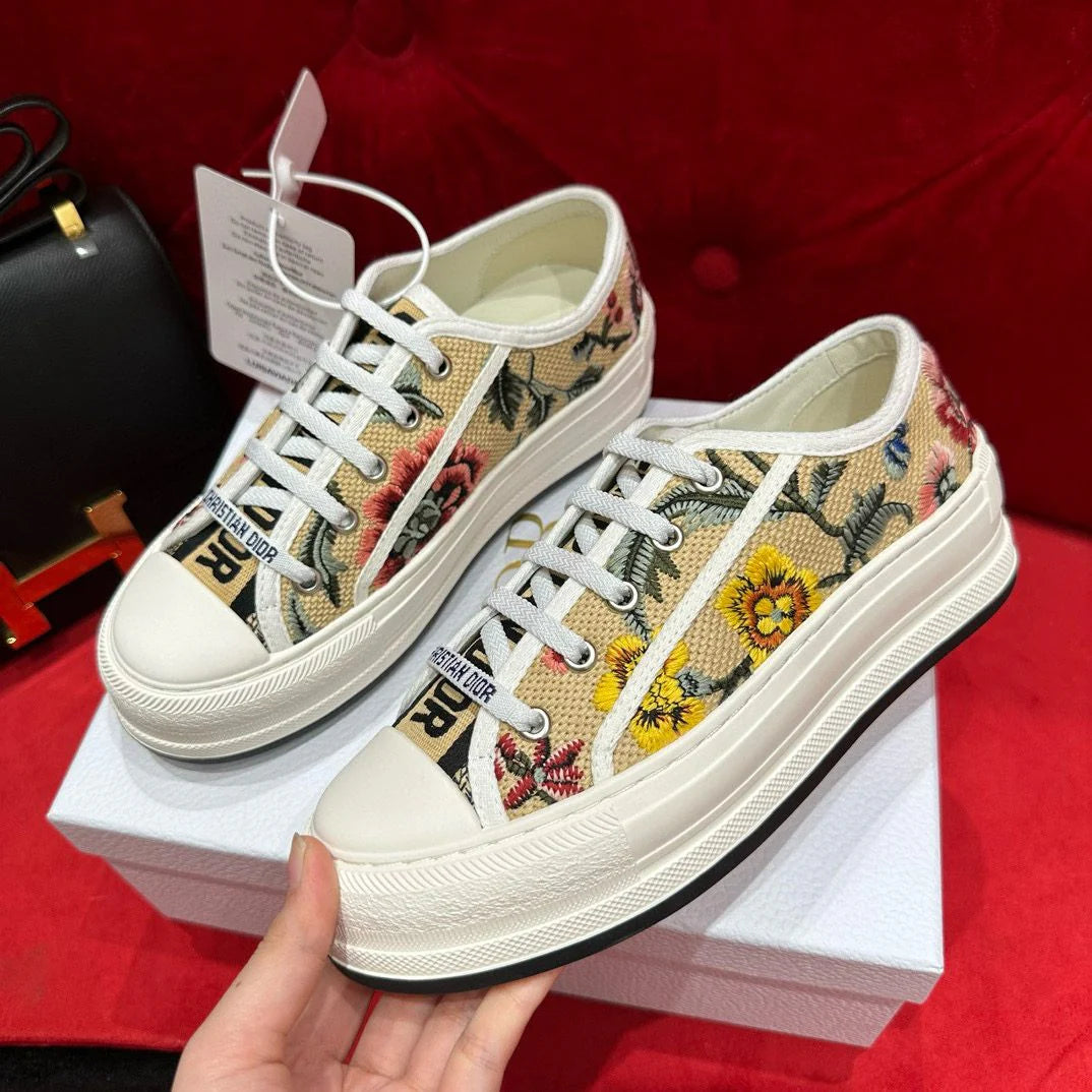 DIOR SNEAKER