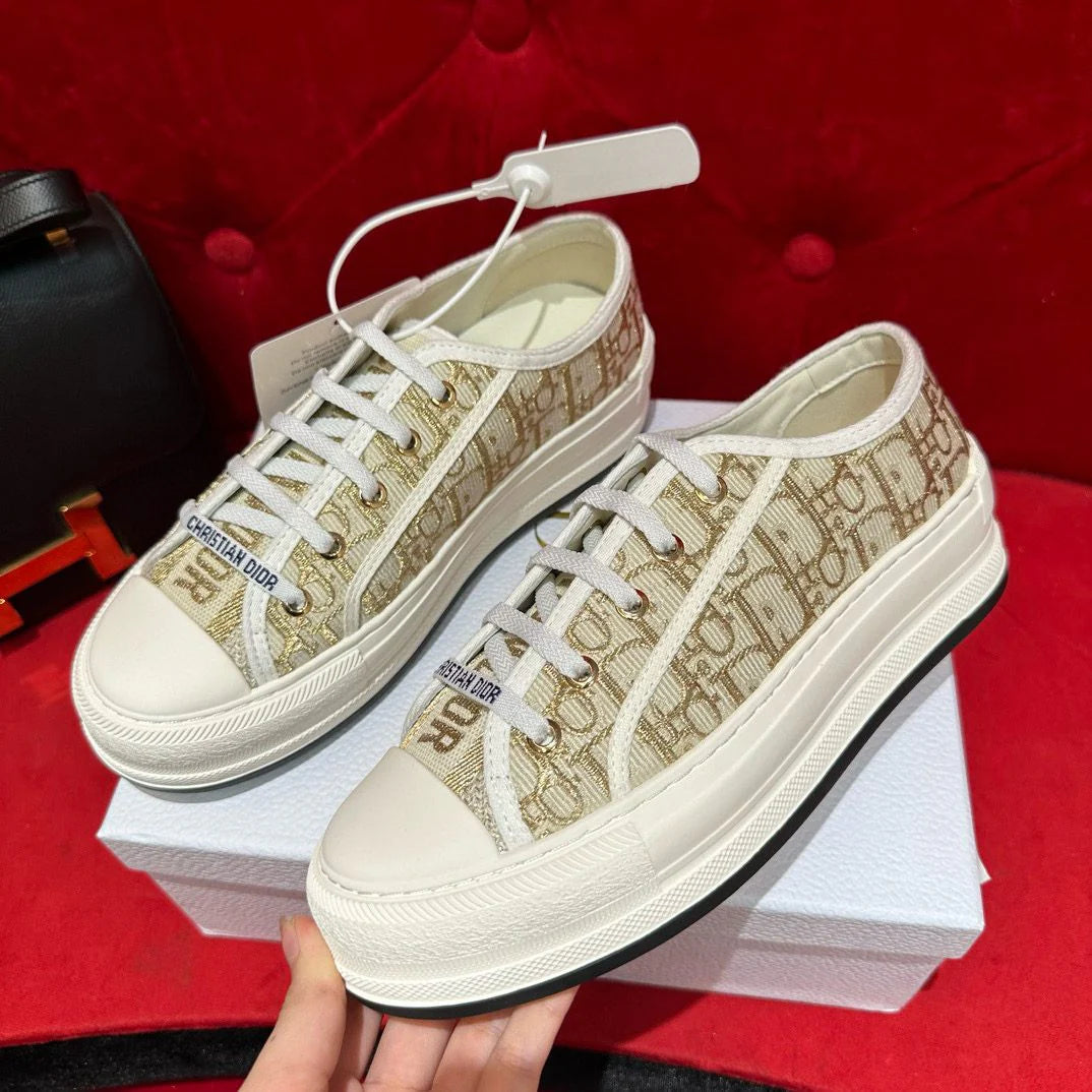 DIOR SNEAKER