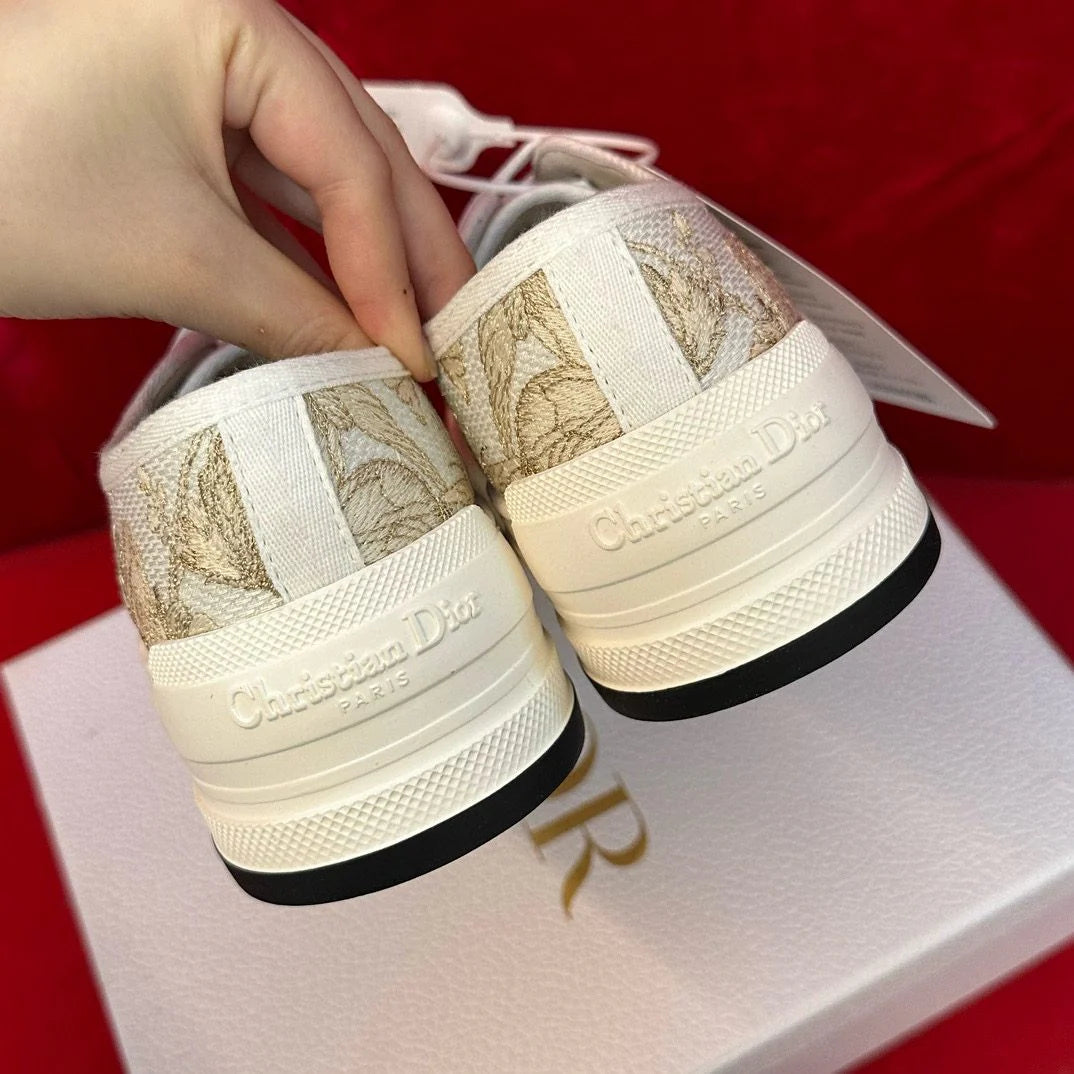 DIOR SNEAKER
