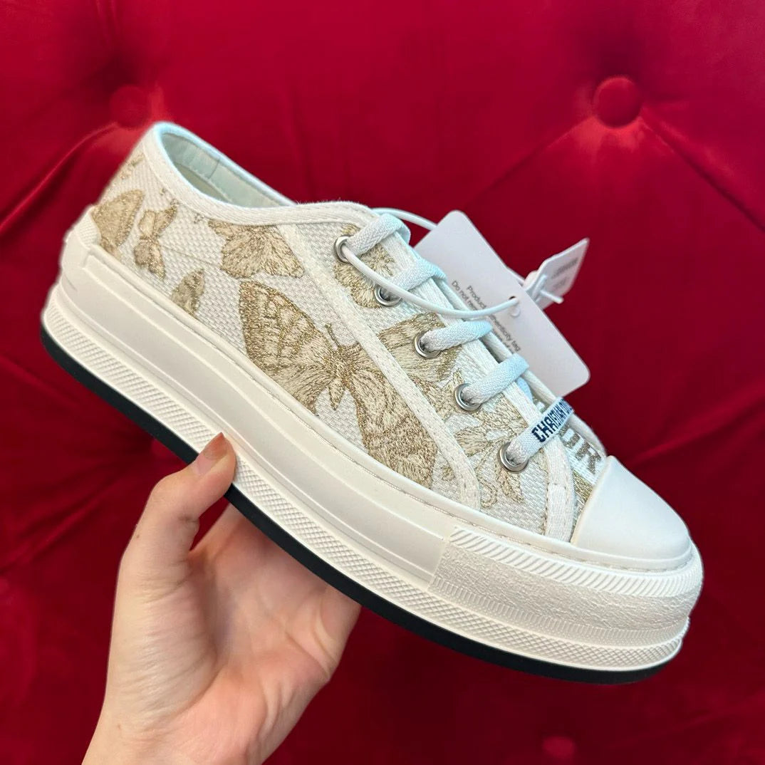 DIOR SNEAKER