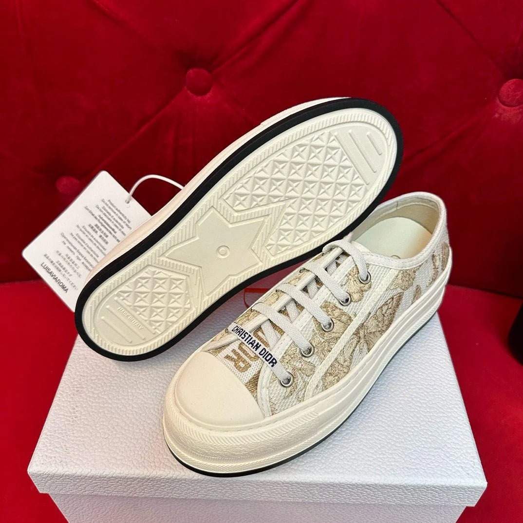DIOR SNEAKER