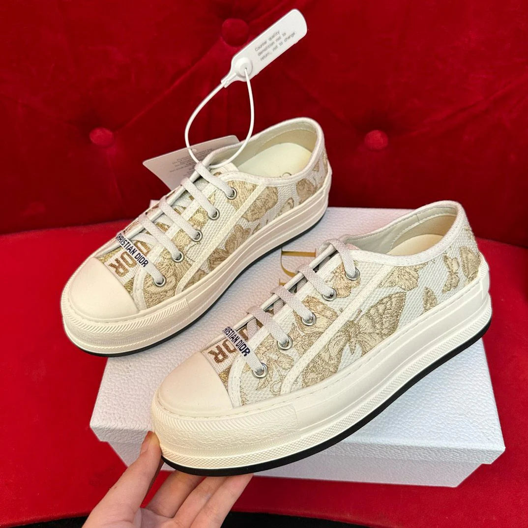 DIOR SNEAKER