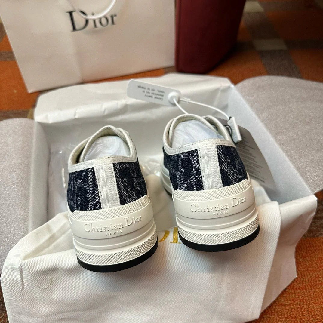 DIOR SNEAKER