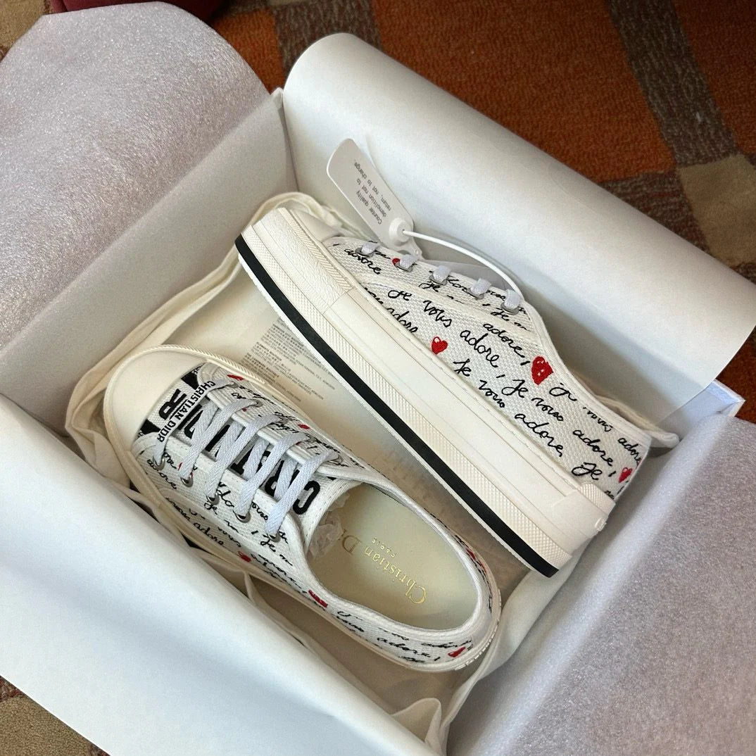 DIOR SNEAKER