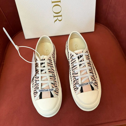 DIOR SNEAKER