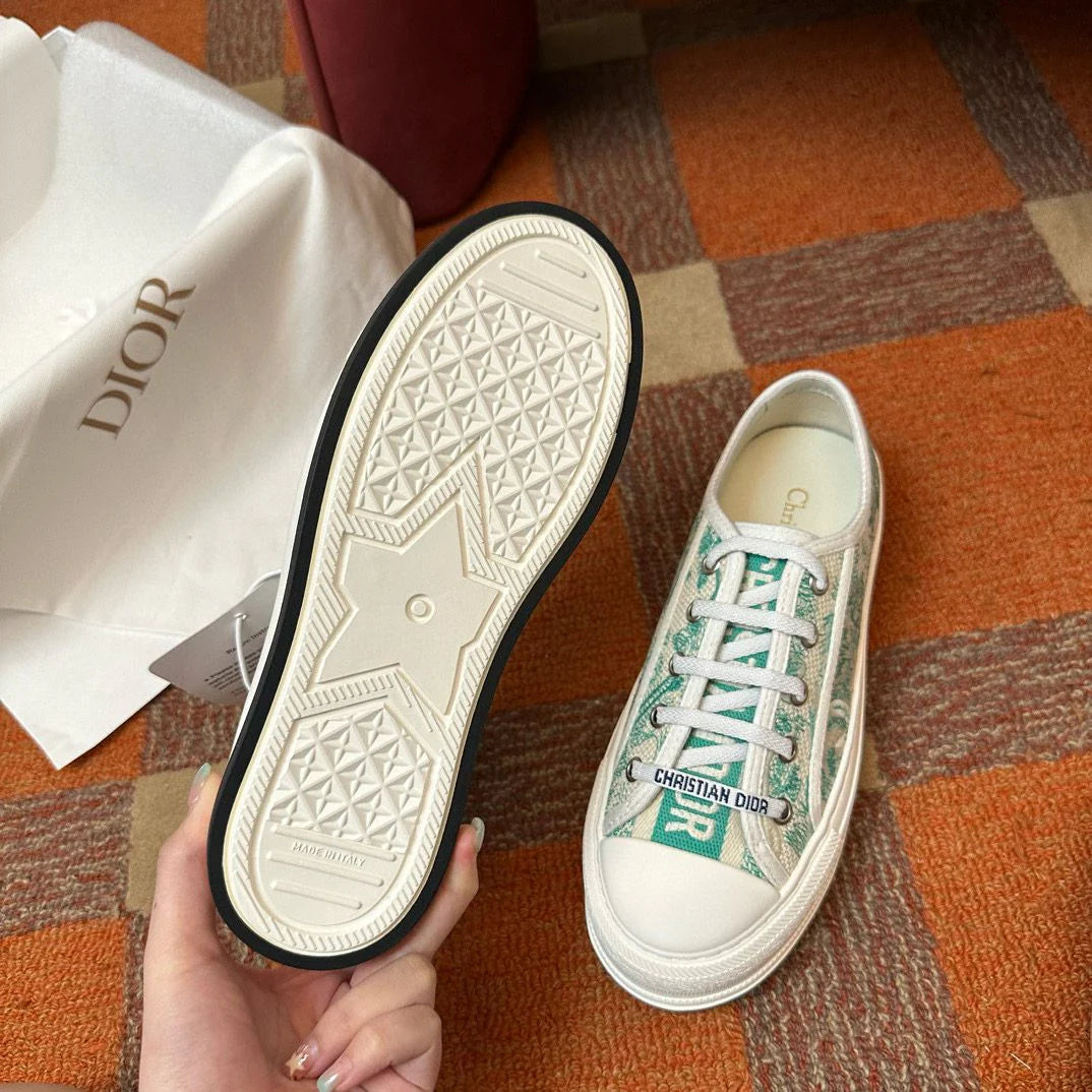 DIOR SNEAKER