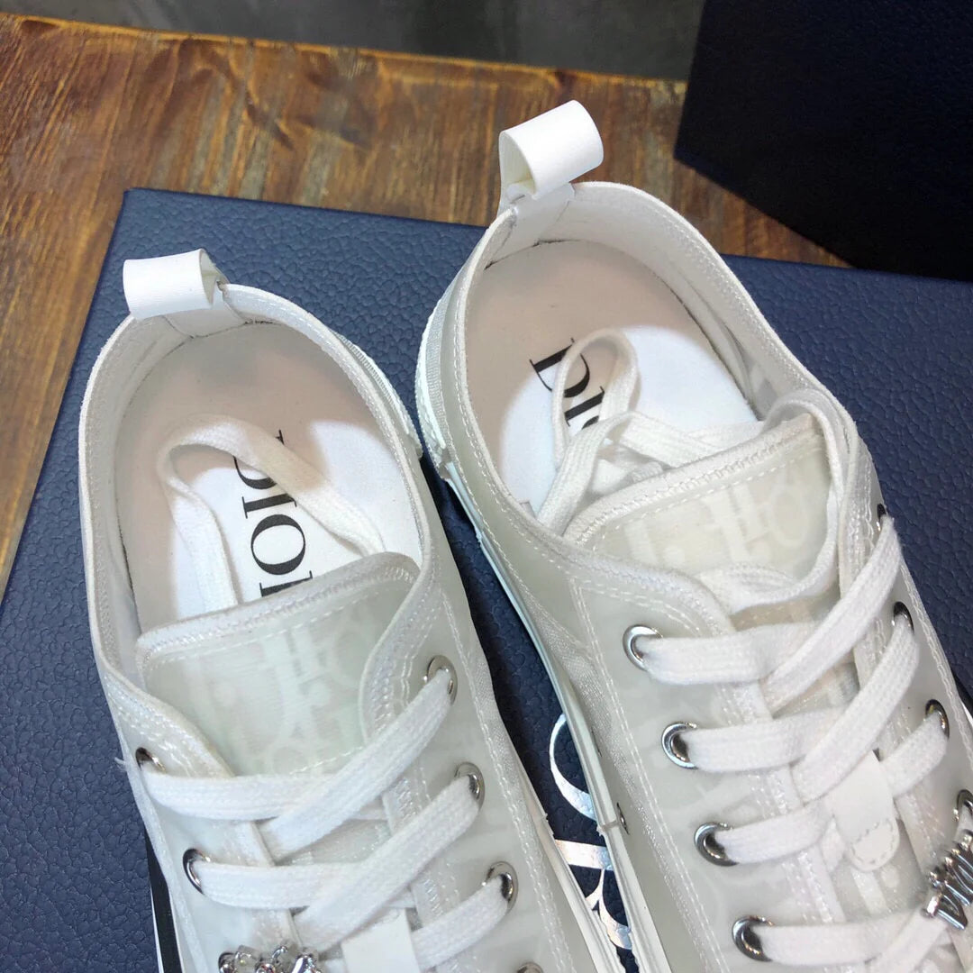 DIOR SNEAKER