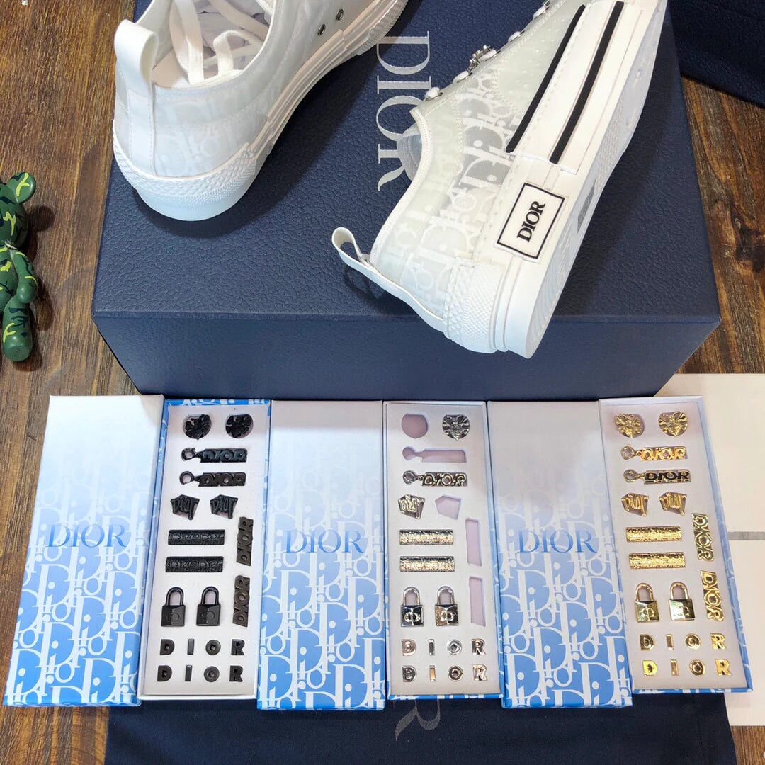 DIOR SNEAKER