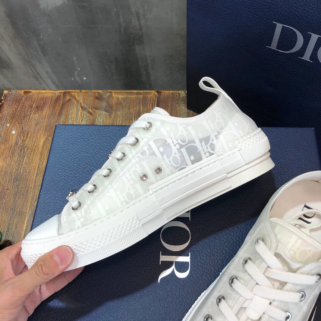 DIOR SNEAKER