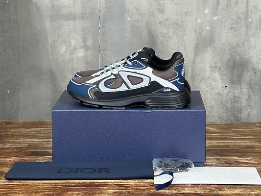 DIOR SNEAKER