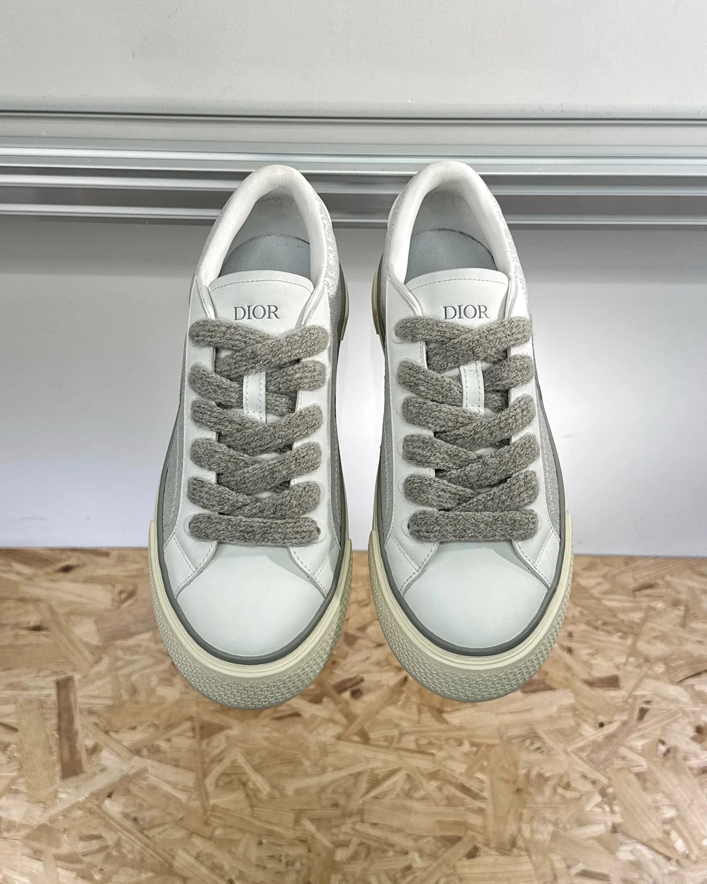DIOR SNEAKER