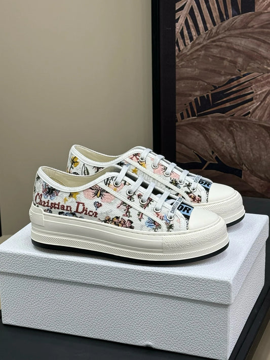 DIOR SNEAKER