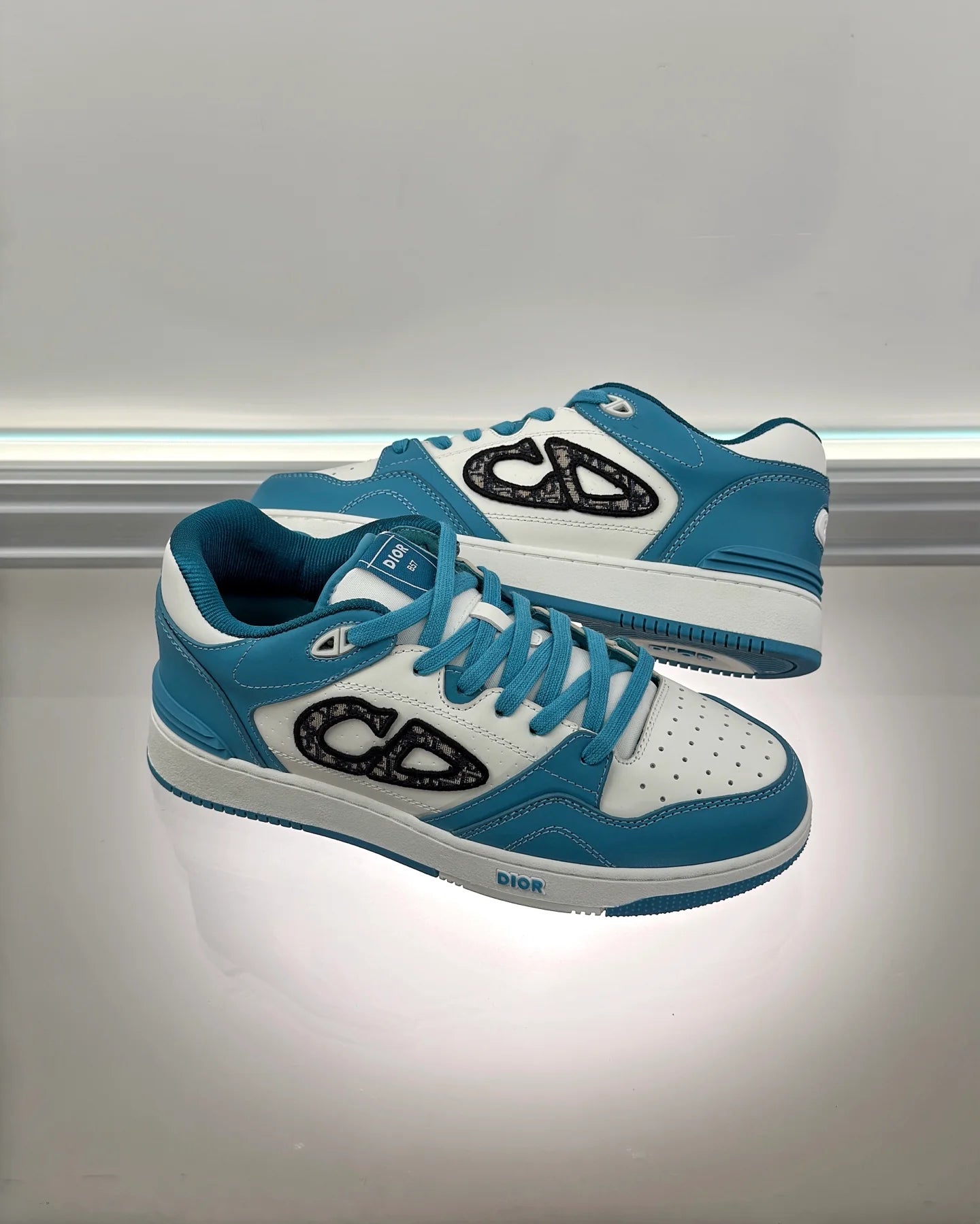 DIOR SNEAKER