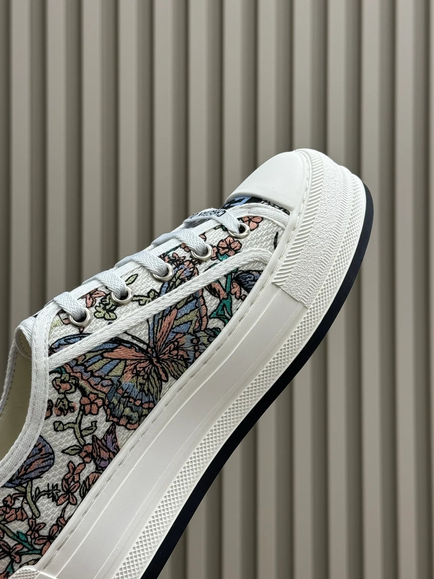 DIOR SNEAKER
