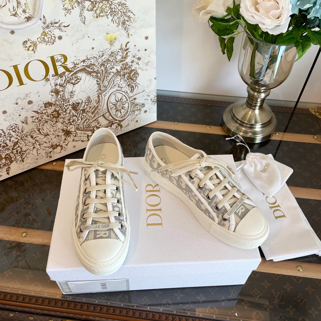 DIOR SNEAKER