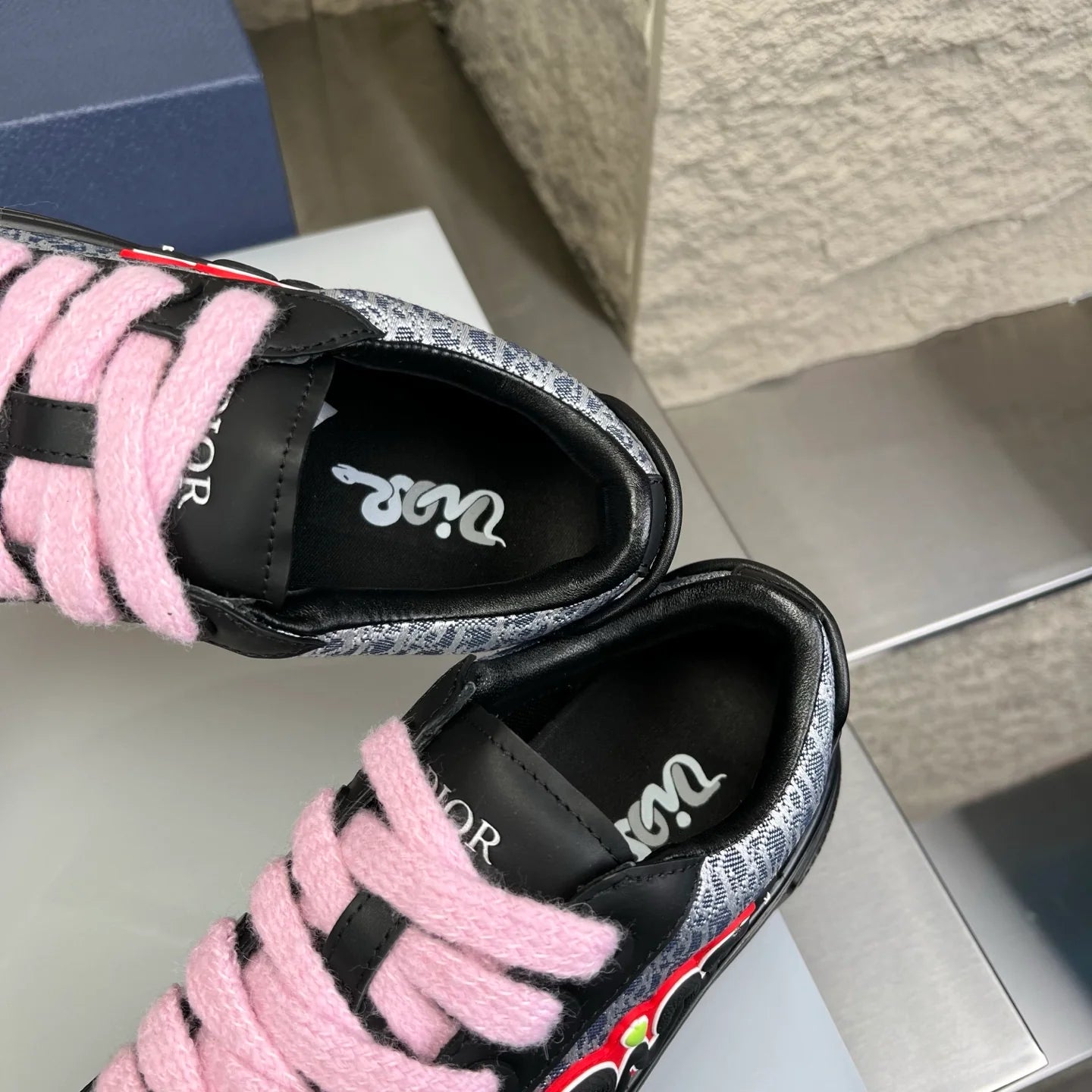 DIOR SNEAKER