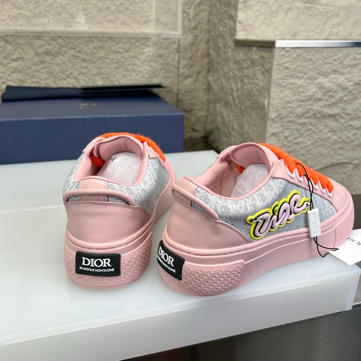 DIOR SNEAKER