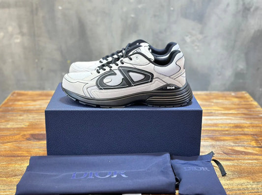 DIOR SNEAKER