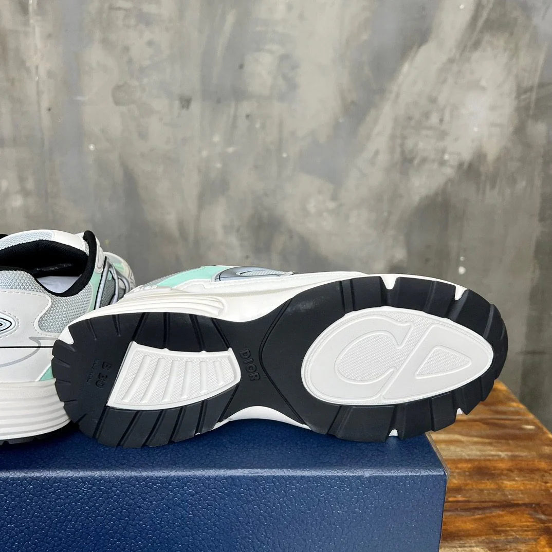DIOR SNEAKER