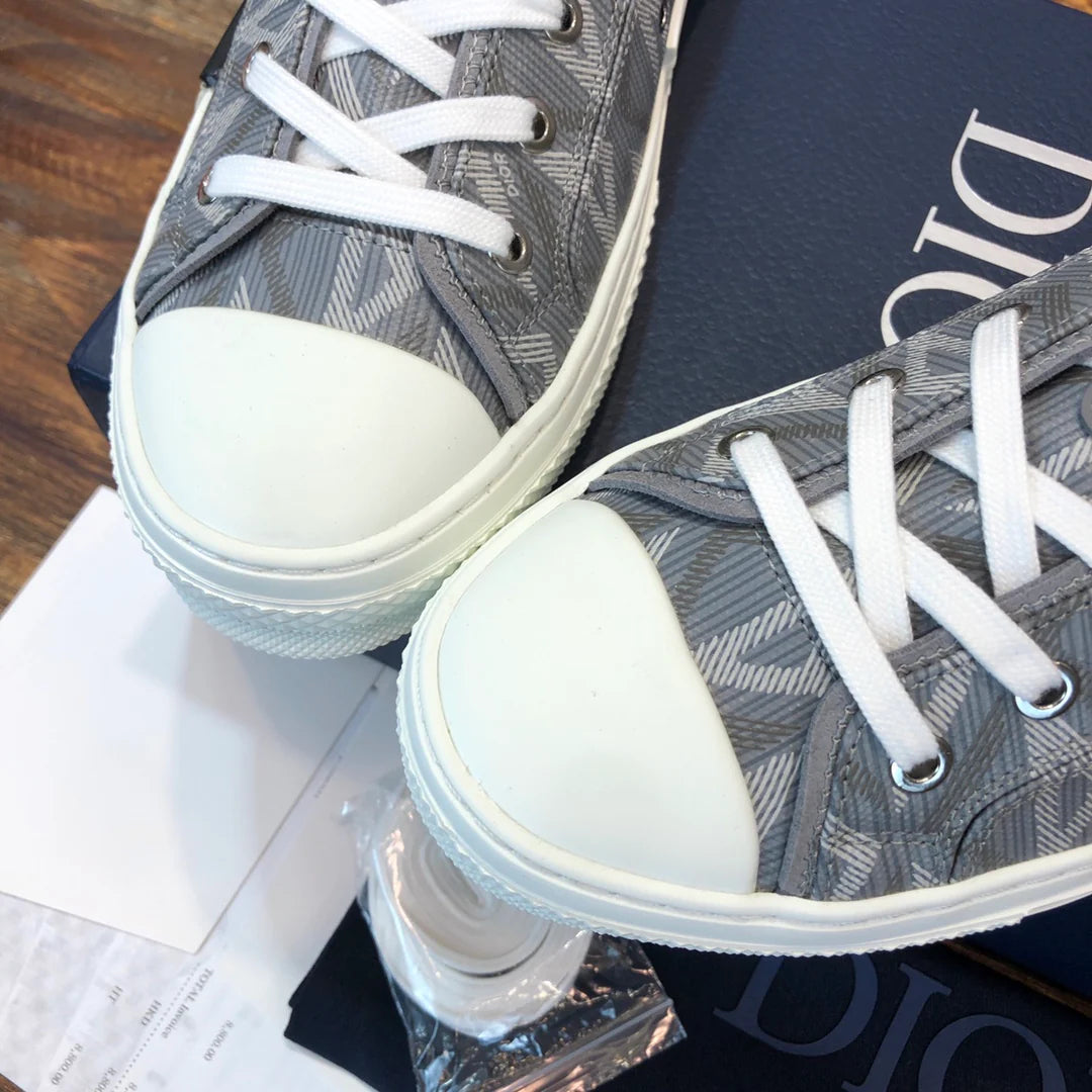 DIOR SNEAKER