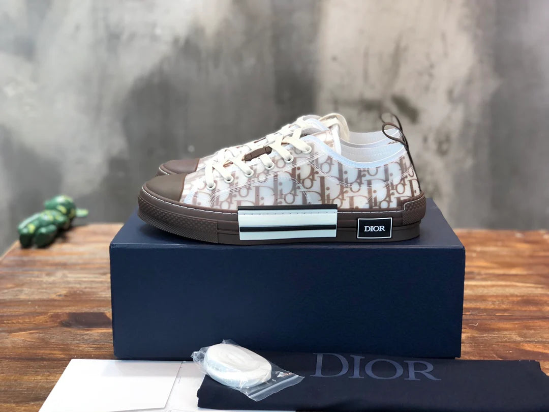 DIOR SNEAKER