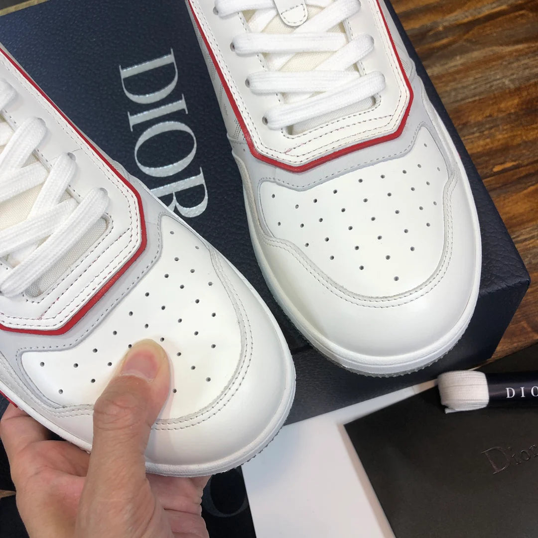 DIOR SNEAKER