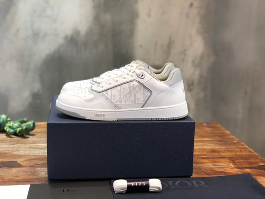DIOR SNEAKER