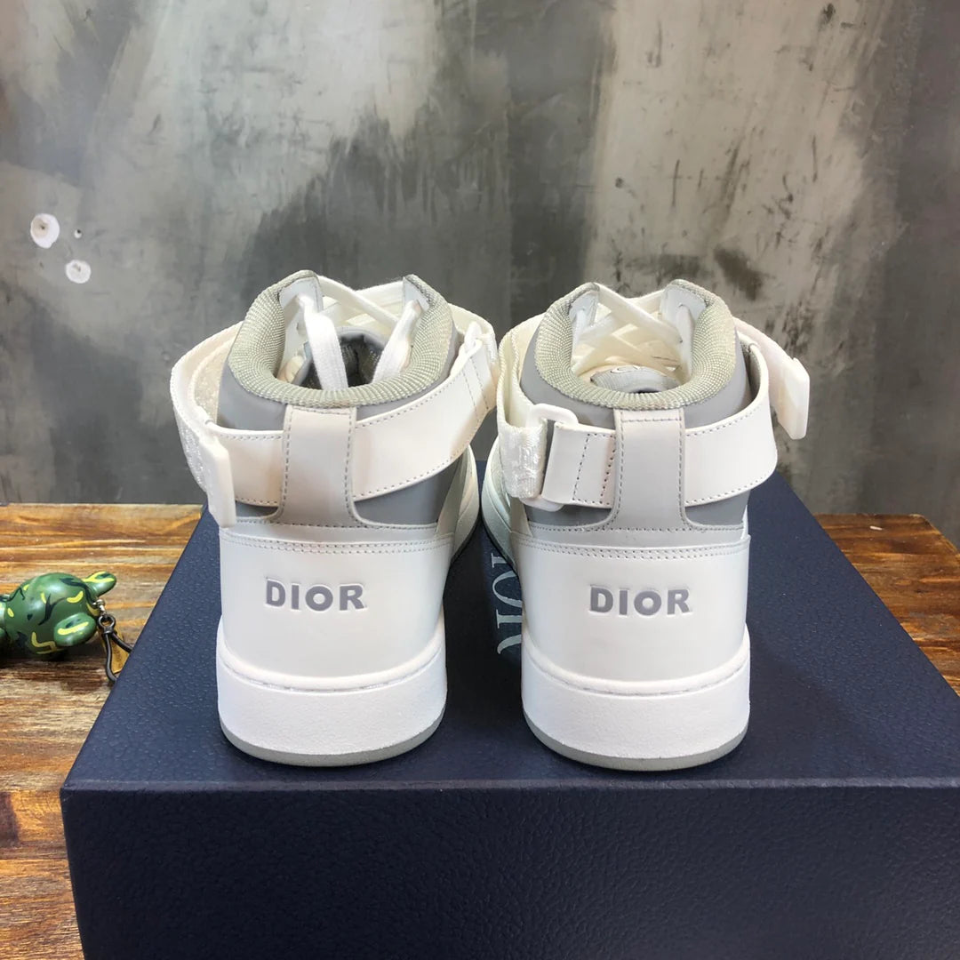 DIOR SNEAKER
