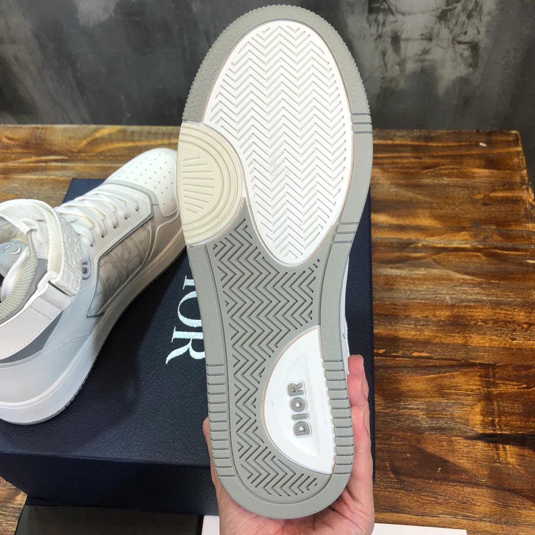DIOR SNEAKER